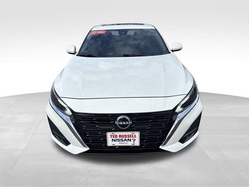 Used 2024 Nissan Altima 2.5 SL image 9