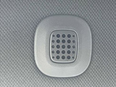 New 2025 Jeep Grand Cherokee L Laredo image 29