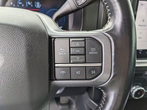 Used 2023 Ford F250 Lariat w/ Chrome Package image 31