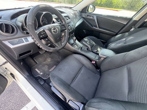 Used 2013 MAZDA MAZDA3 i Sport FWD image 8