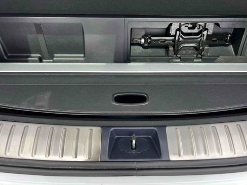Used 2022 Hyundai Palisade Calligraphy w/ Cargo Package FWD image 98