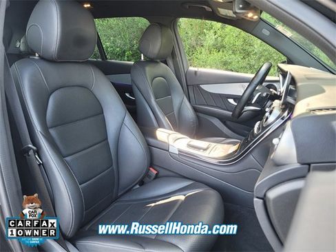 Used 2022 Mercedes-Benz GLC 300 4MATIC image 17
