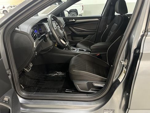 Certified 2024 Volkswagen Jetta Sport FWD image 15