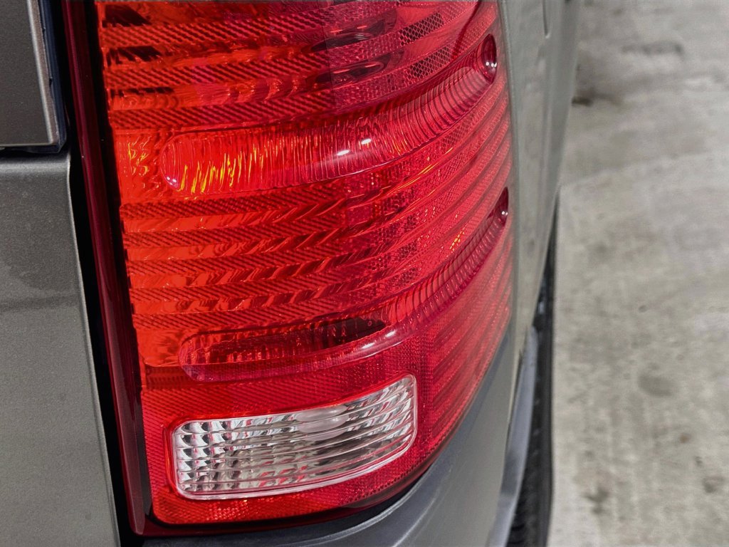 Used 2004 Ford Explorer XLS RWD image 29
