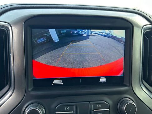 Used 2021 Chevrolet Silverado 1500 RST w/ Z71 Off-Road Package image 13