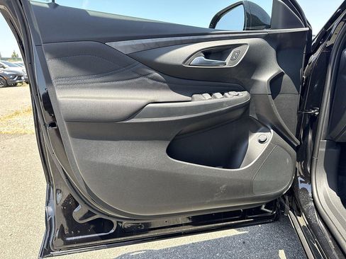 New 2026 Buick Envista Sport Touring w/ Convenience II Package FWD image 19