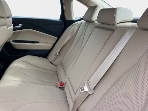 Used 2025 Acura TLX w/ Technology Package image 11