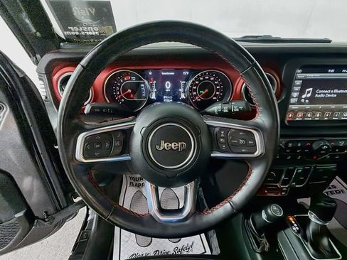 Used 2022 Jeep Wrangler Unlimited Rubicon w/ Steel Bumper Group AWD/4WD image 11