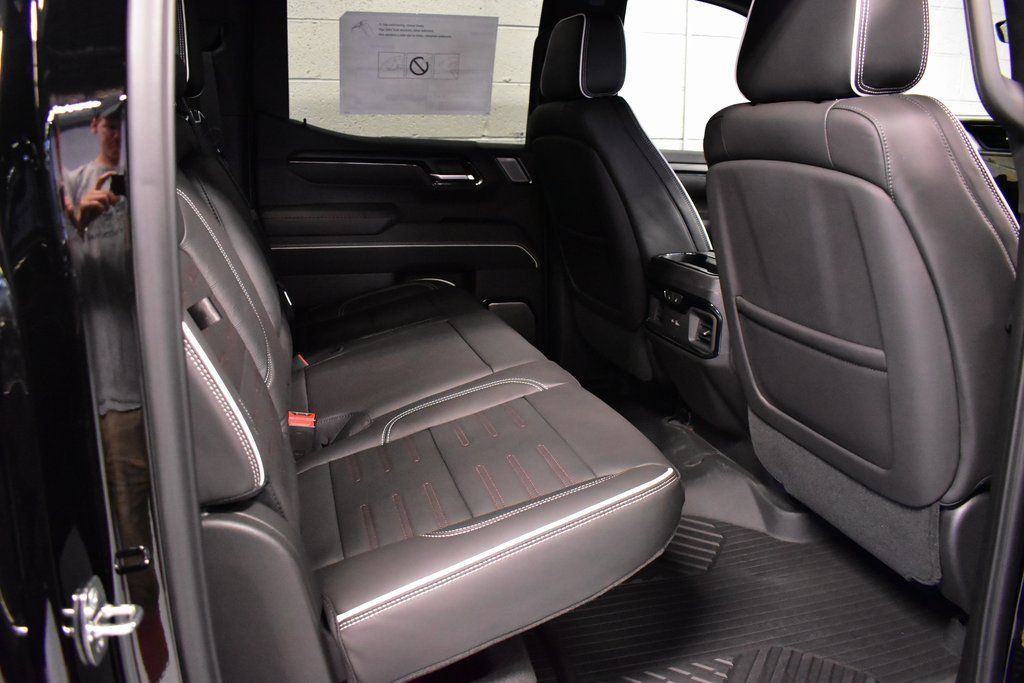 Certified 2023 GMC Sierra 1500 AT4X w/ AT4X AEV Edition AWD/4WD image 16