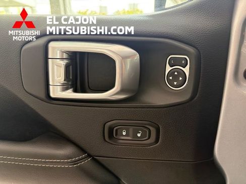 Used 2023 Jeep Wrangler Unlimited Sahara w/ Cold Weather Group AWD/4WD image 16