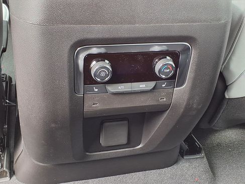 New 2026 Chevrolet Tahoe Premier image 15