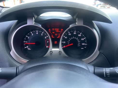 Used 2015 Nissan Juke S image 19