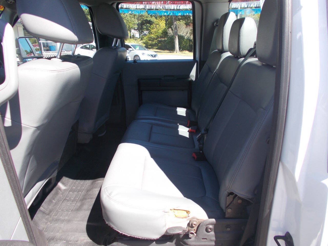 Used 2016 Ford F250 XL w/ Power Equipment Group RWD image 7