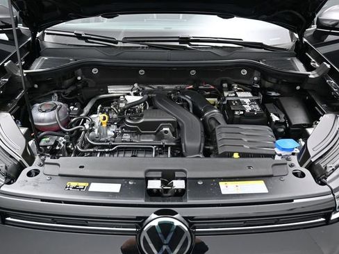 New 2026 Volkswagen Taos SE AWD/4WD image 15