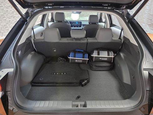 New 2026 Hyundai Ioniq 5 SEL image 14