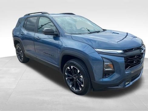 New 2026 Chevrolet Equinox RS w/ Convenience Package III FWD image 7