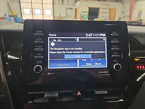 Used 2023 Toyota Camry SE image 23