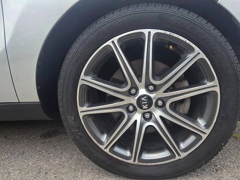Used 2018 Kia Soul ! w/ Tech Package FWD image 34
