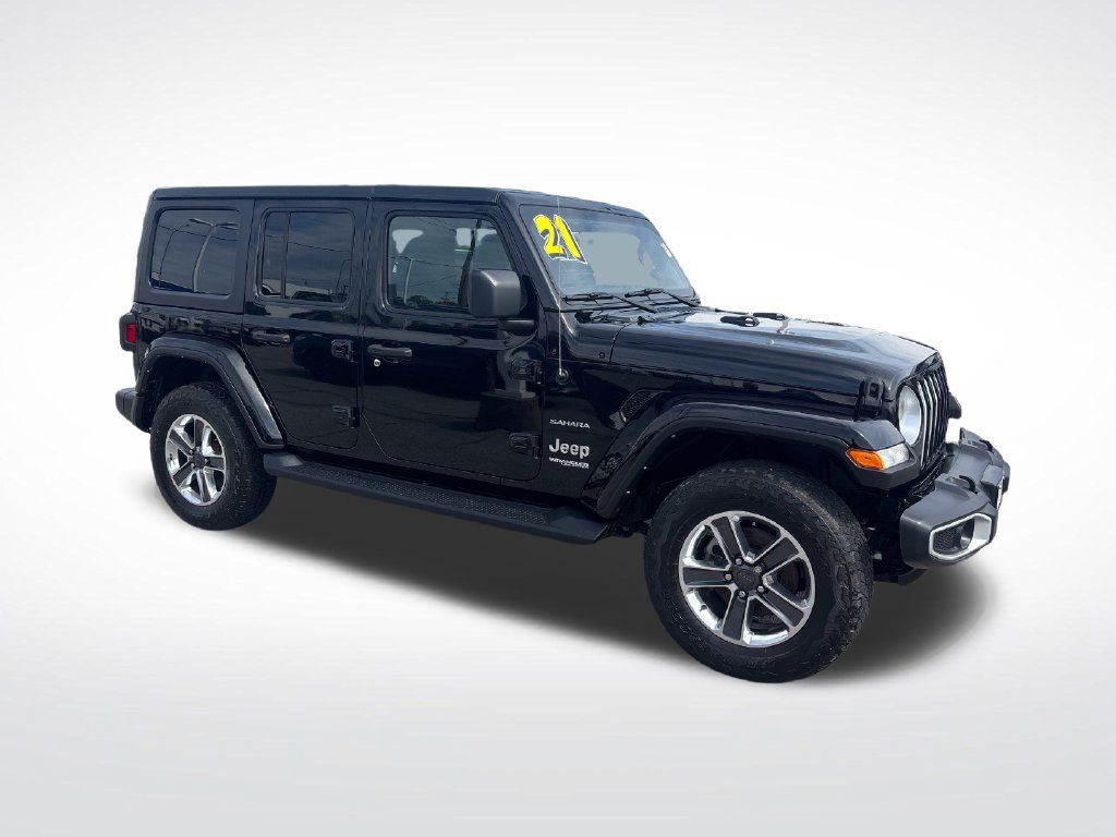 Used 2021 Jeep Wrangler Unlimited Sahara w/ Cold Weather Group AWD/4WD image 10