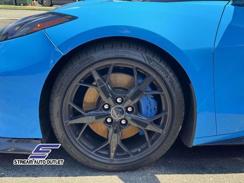 Used 2021 Chevrolet Corvette Stingray Premium Conv w/ Z51 Performance Package image 10