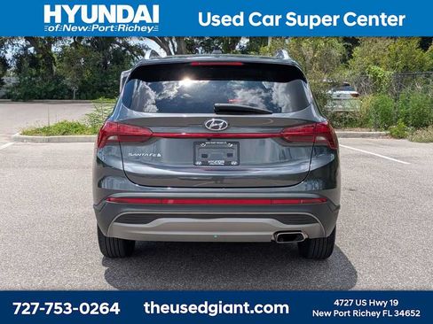 Used 2023 Hyundai Santa Fe SEL FWD image 4