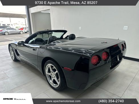 Used 2004 Chevrolet Corvette Convertible w/ Preferred Equipment Group image 6