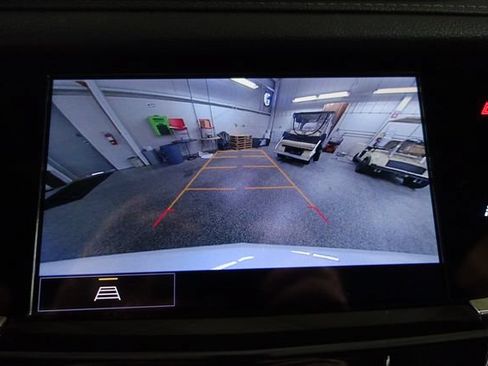 Used 2024 Cadillac XT6 Sport w/ LPO, Floor Liner Package AWD/4WD image 16
