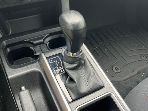 Used 2023 Toyota Tacoma 2WD Double Cab image 28