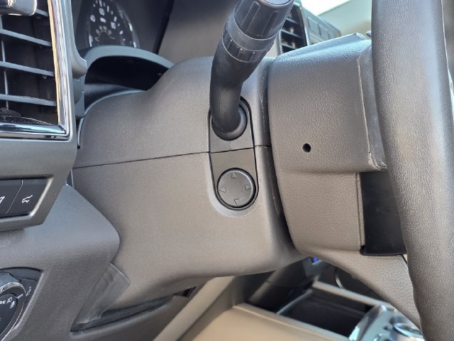 Used 2021 Ford Expedition XLT AWD/4WD image 22