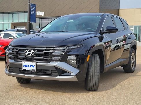 New 2026 Hyundai Tucson Blue SE image 2