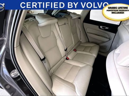 Certified 2023 Volvo XC60 B5 Ultimate w/ Climate Package image 36