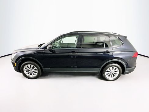 Used 2020 Volkswagen Tiguan S image 4