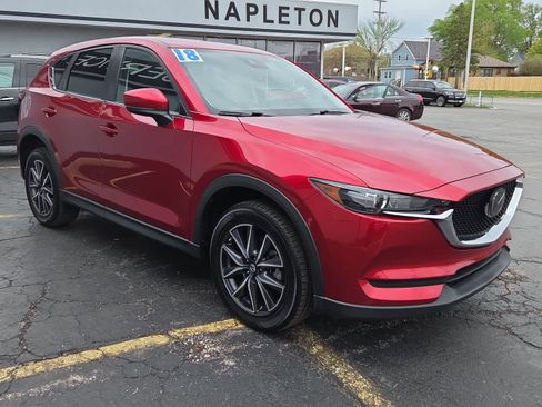Used 2018 MAZDA CX-5 Touring w/ Preferred Equipment Package AWD/4WD image 3
