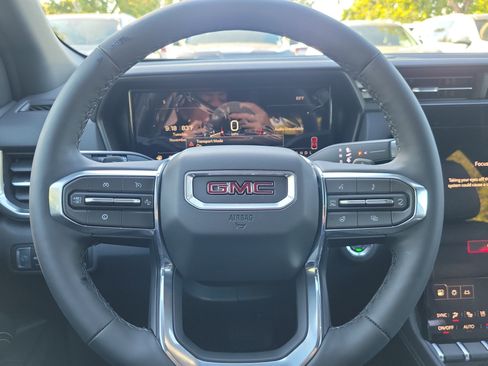 New 2026 GMC Terrain Elevation w/ Elevation Premium Package image 9