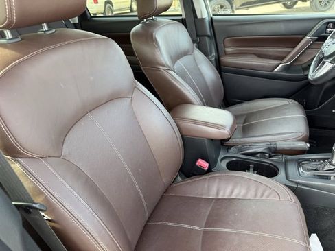 Used 2018 Subaru Forester 2.0XT Touring w/ Popular Package #2 image 8