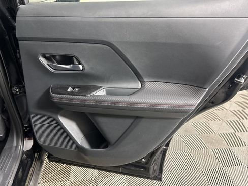 New 2025 Nissan Kicks SR AWD/4WD image 37