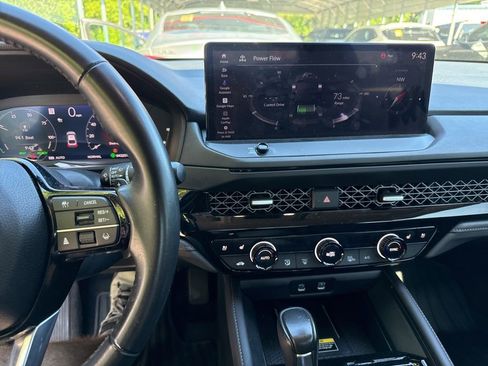 Used 2024 Honda Accord Touring image 6