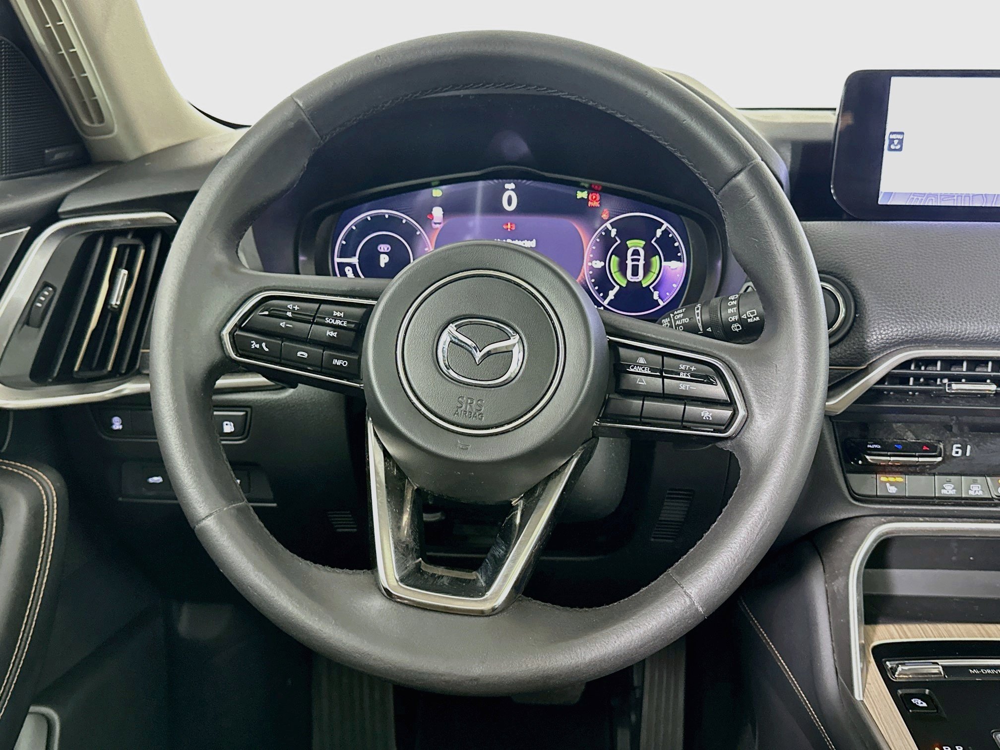 Used 2024 MAZDA CX-90 Plug-In Hybrid w/ Premium Pkg AWD/4WD image 18