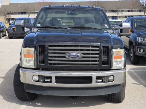 Used 2009 Ford F250 FX4 image 3