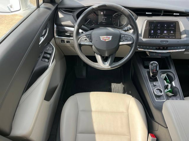 Used 2020 Cadillac XT4 Luxury FWD image 29