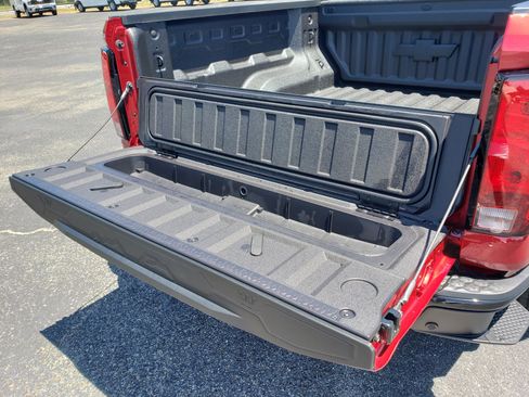 New 2026 Chevrolet Colorado Trail Boss AWD/4WD image 10