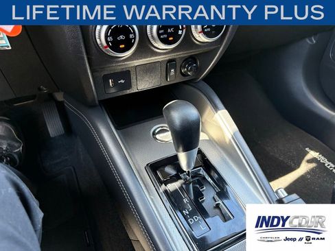 Used 2025 Mitsubishi Outlander Sport LE AWD/4WD image 18