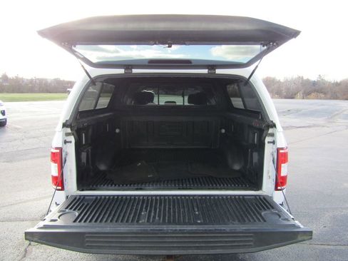 Used 2018 Ford F150 XLT image 7