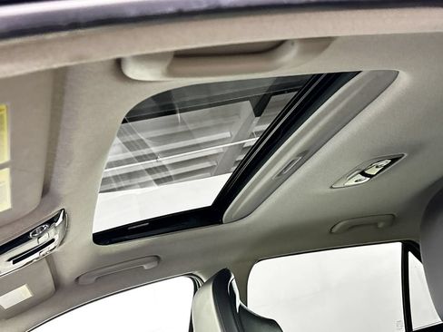 Certified 2023 Kia Niro Wave w/ Wave Preserve Package FWD image 20