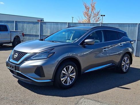 Used 2023 Nissan Murano SV AWD/4WD image 3