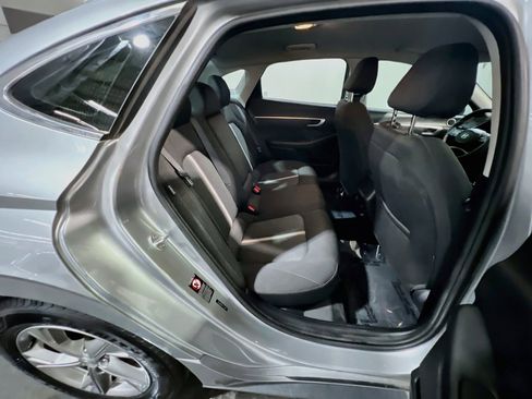 Used 2021 Hyundai Sonata SE FWD image 18