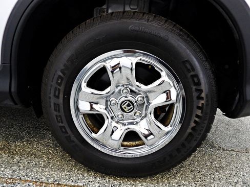Used 2015 Honda CR-V LX image 19