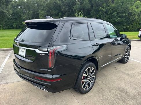 Used 2023 Cadillac XT6 Sport w/ Platinum Package AWD/4WD image 8