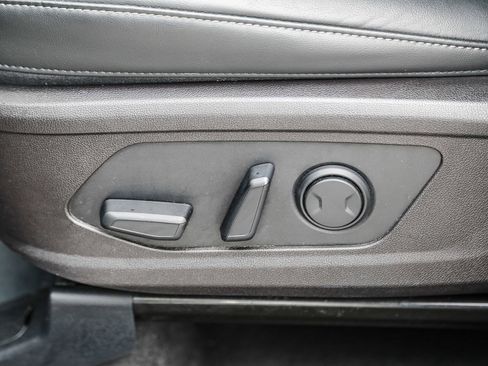 Used 2021 Kia Sorento S w/ Panoramic Sunroof Package image 19