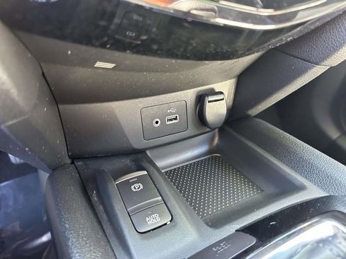 Used 2021 Nissan Rogue Sport SL w/ Premium Package image 19
